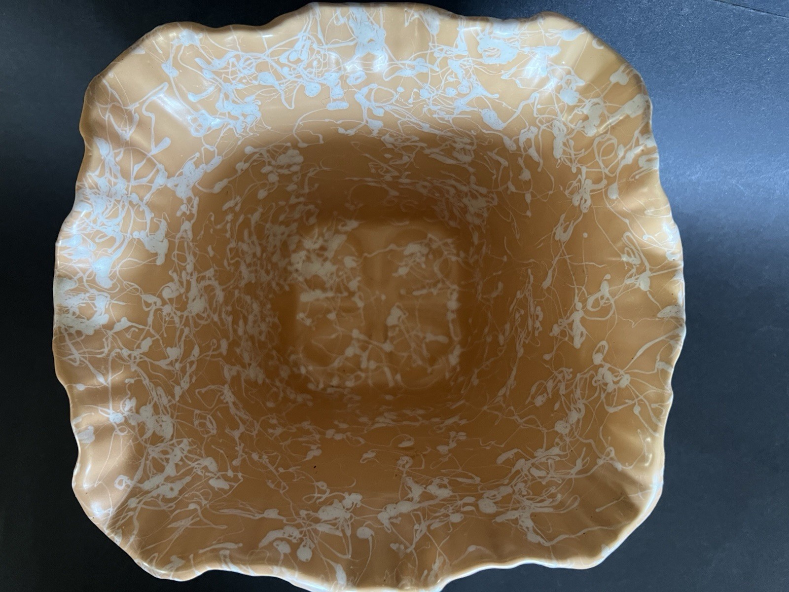 Shawnee Pottery Planter #2511 Peach Splatter Pot Ruffled Rim Planter Vase 7″ T