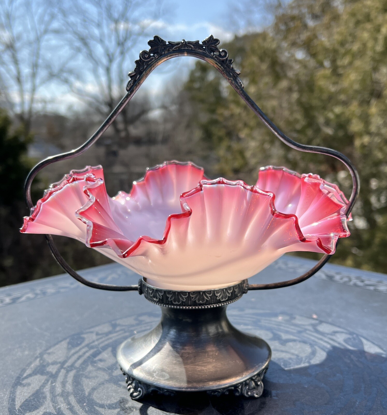Antique Victorian Bride’s Basket Pink & White Ruffled Bowl Rockford Silverplate