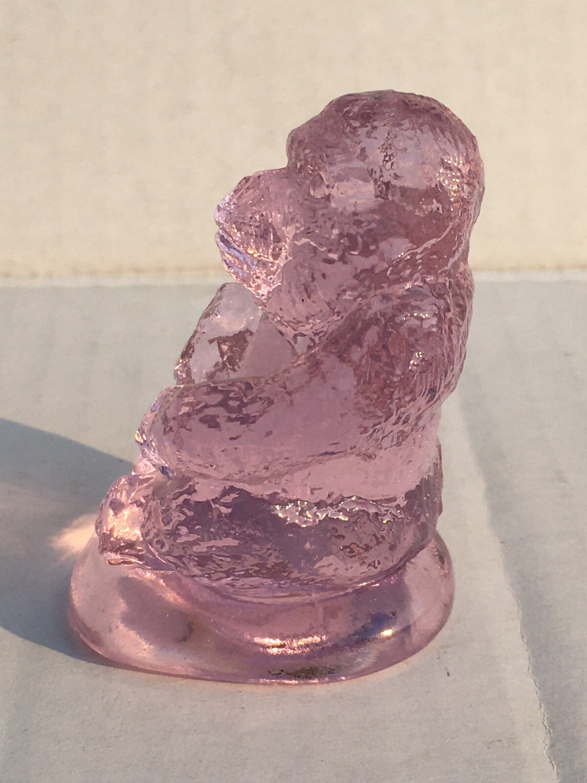 Boyd Crystal Art Glass Sonny The Gorilla Pearly Pink R (Color Retired 11-25-02)