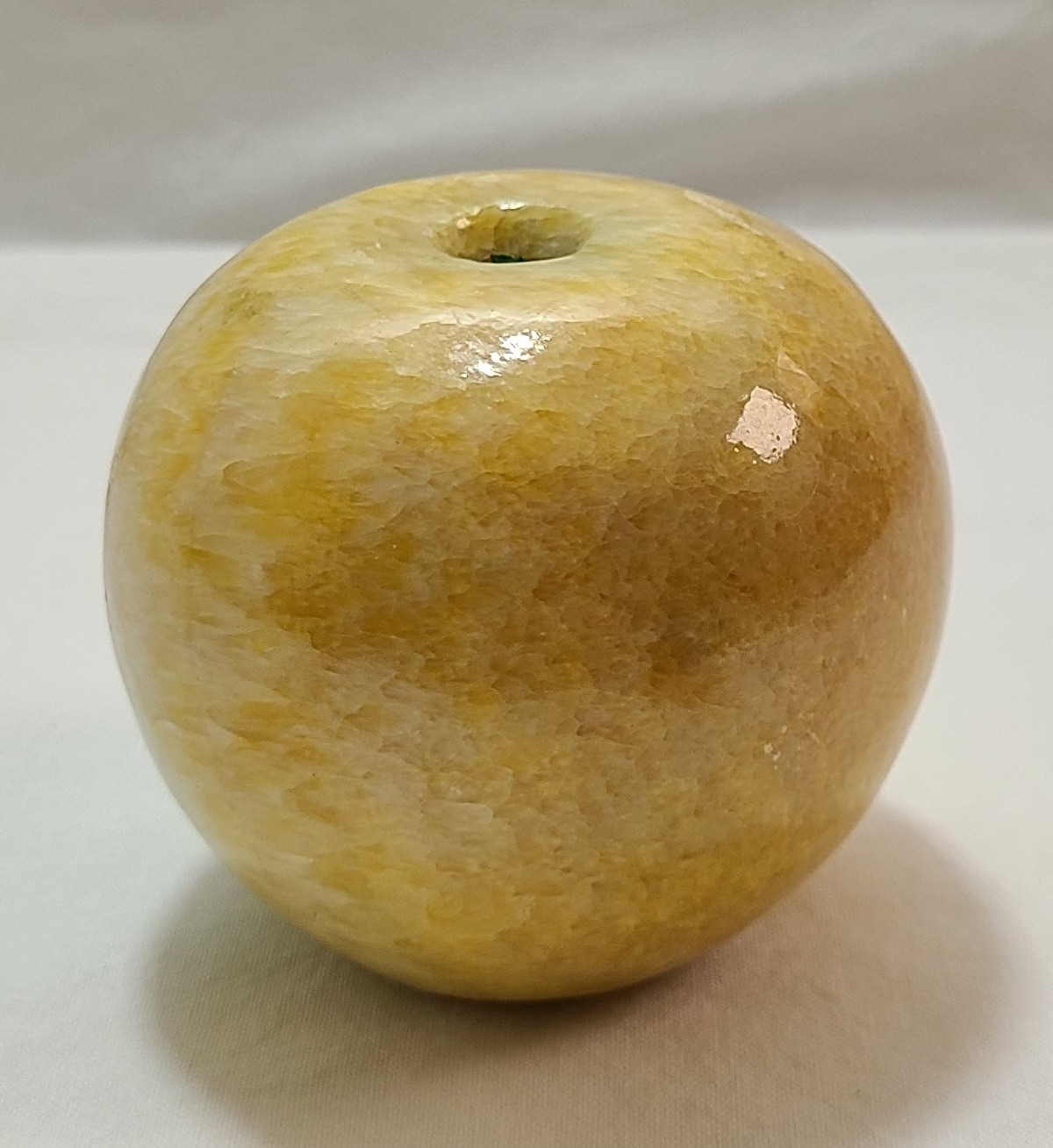 Vintage Carved Stone Apple Fruit Paperweight Polished Green Yellow 2 3/4″