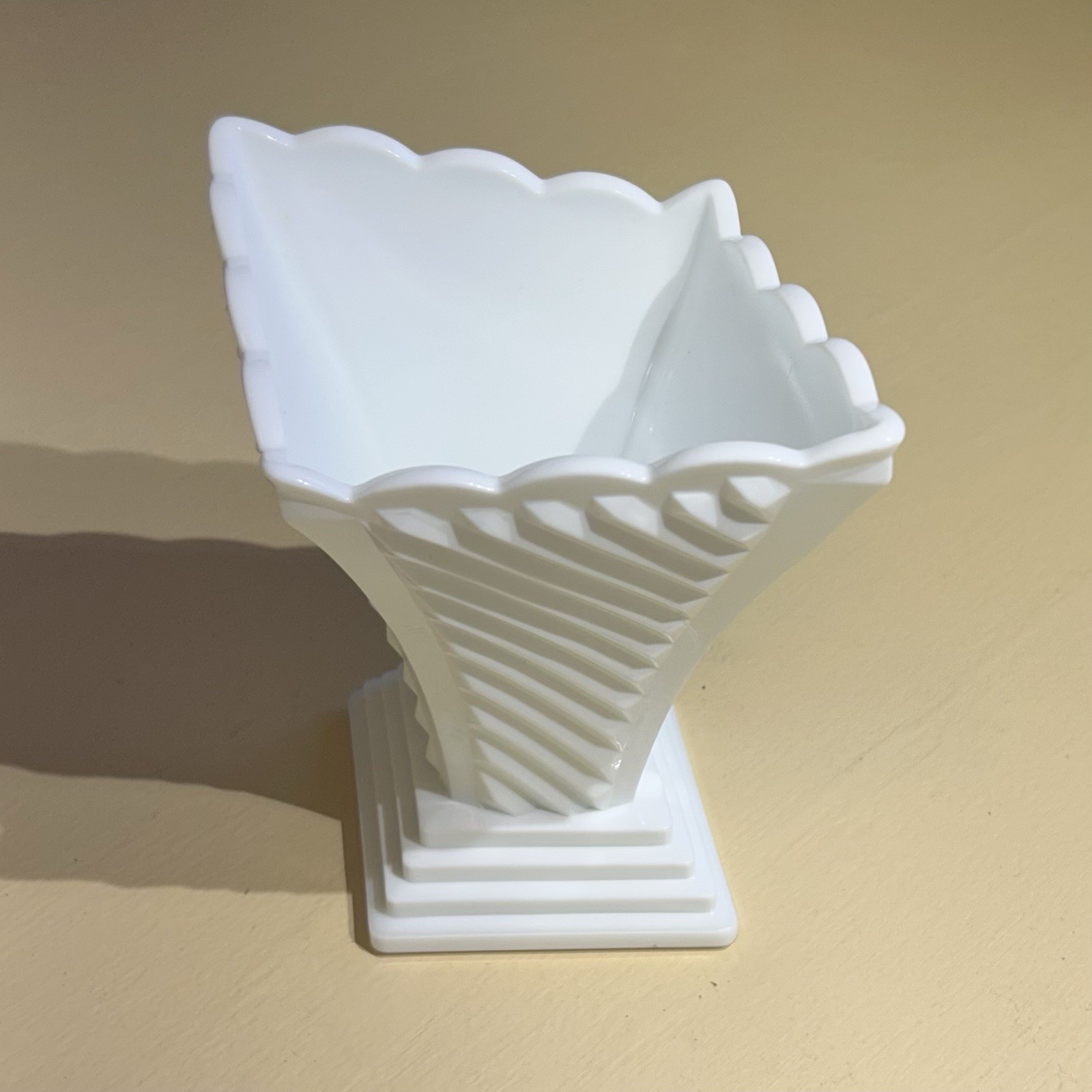 Anchor Hocking Art Deco Vase
