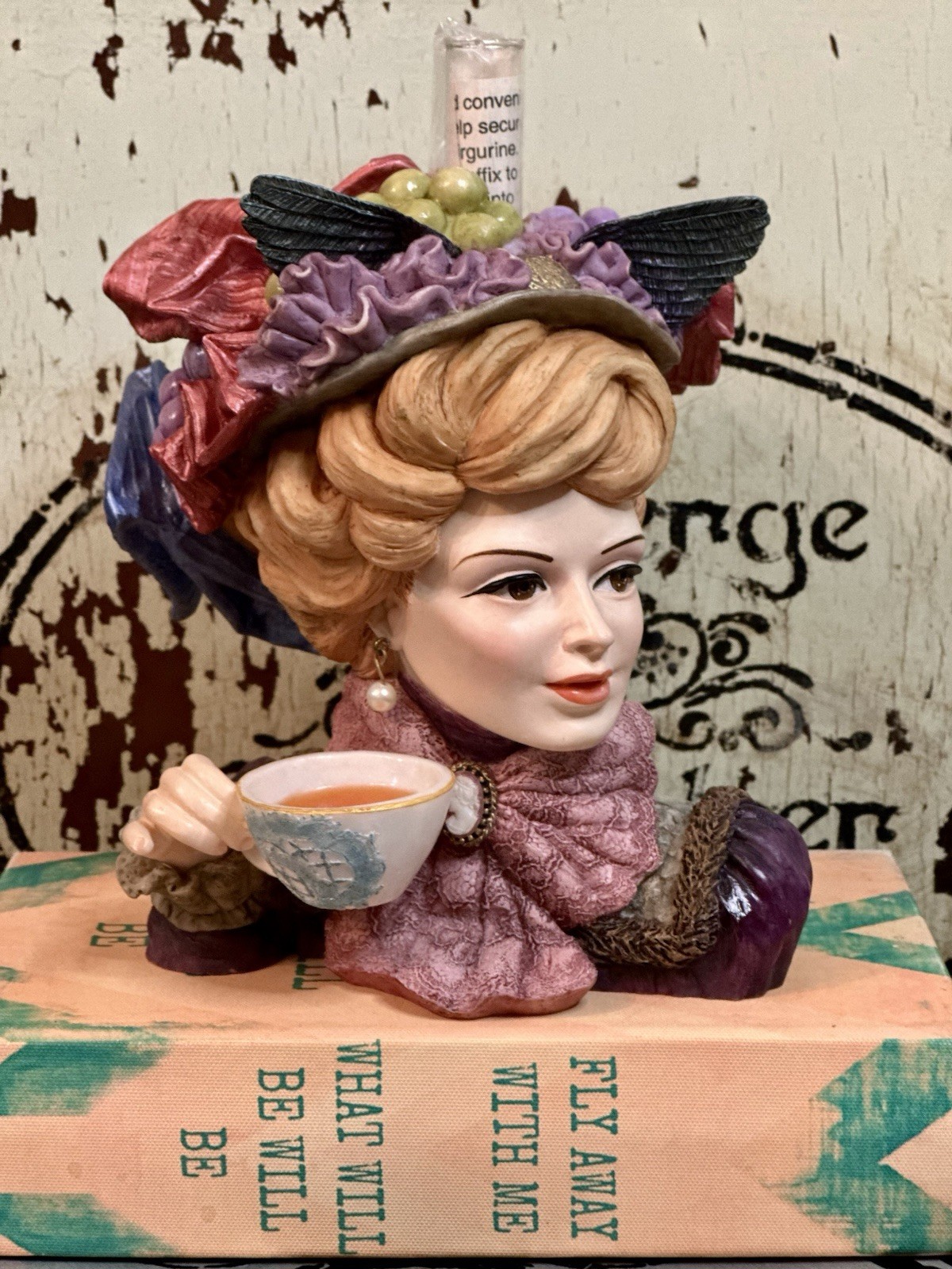 2003 Cameo Girls Sasha 1898 “Victorian Tea Party” Lady Vase Edition #900/1500