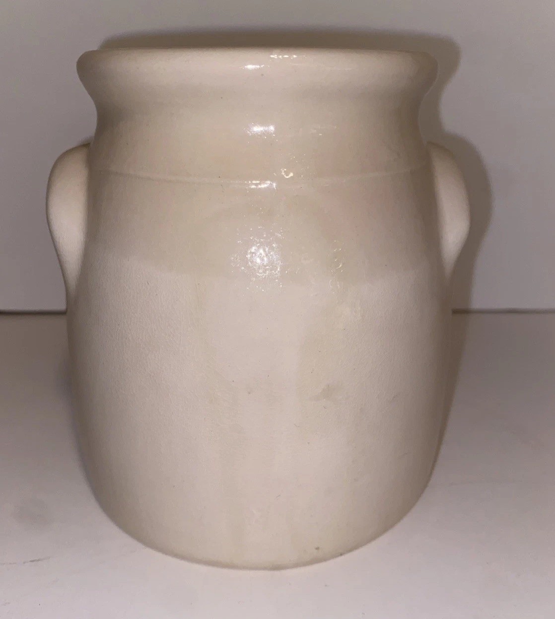 RARE Helen Berg Salmon Falls Stoneware Dover White Slip Cast Tart Warmer Holly