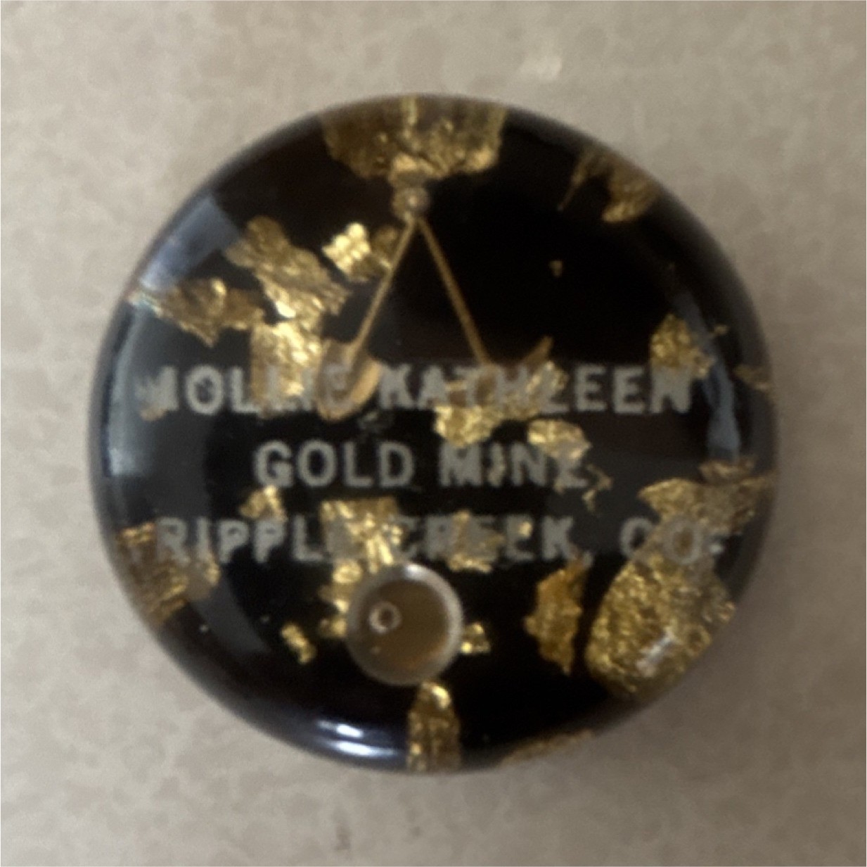 Mollie Kathleen Gold Mine Cripple Creek COLORADO Glass Paperweight Gold Flakes