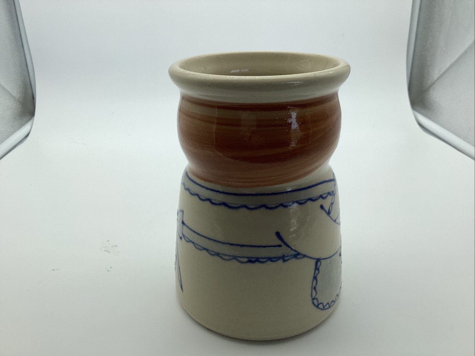 Signed Kovack Studio Pottery Utensil Holder/Vase 1995 6-3/4”T 4-1/2”W