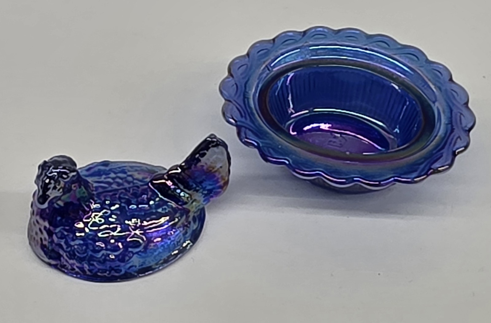 Mosser Miniature Mini Cobalt Blue Carnival Hen On Nest Chick Chicken Salt