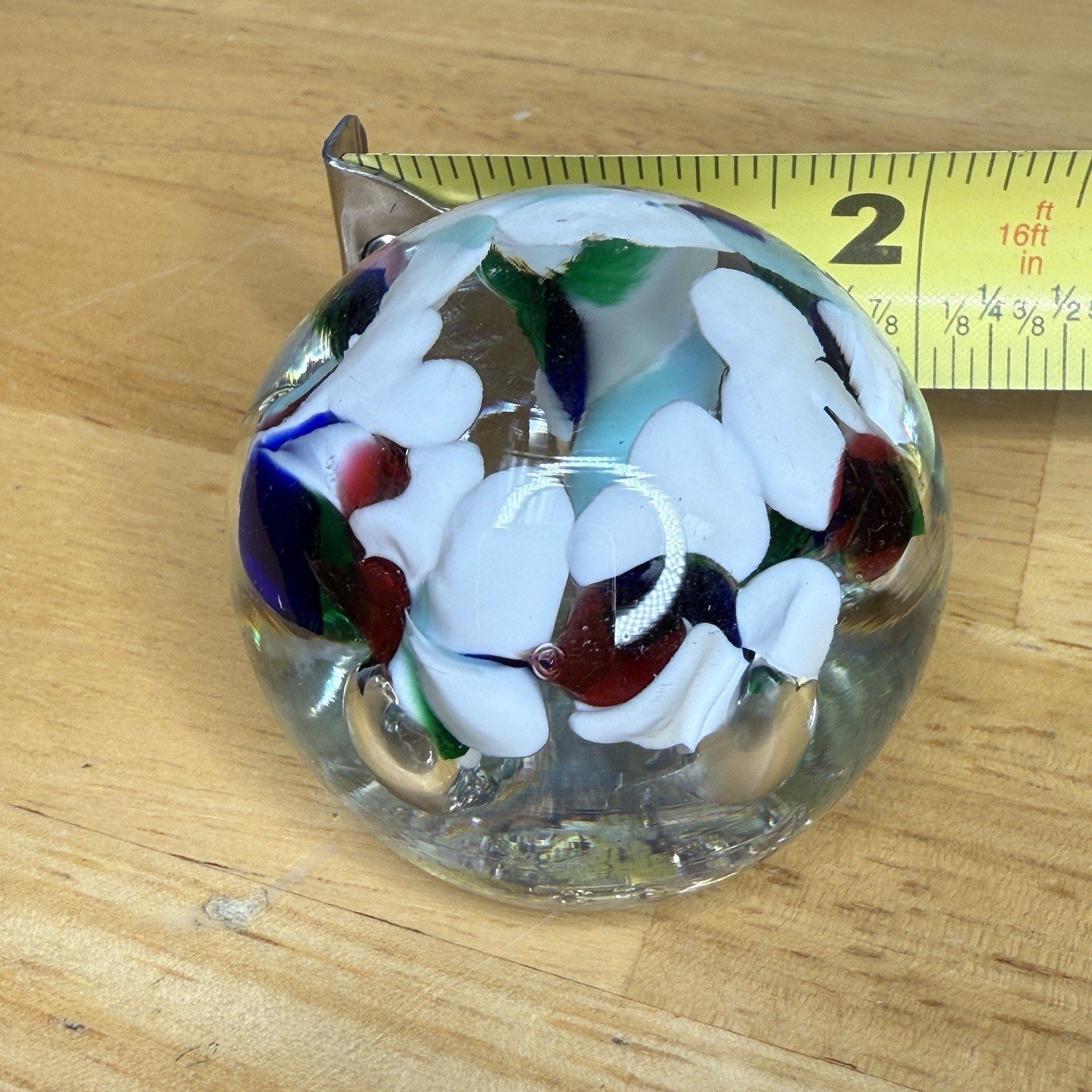 Vintage St Clair Lampwork Art Glass Paperweight Floral Multicolor Read