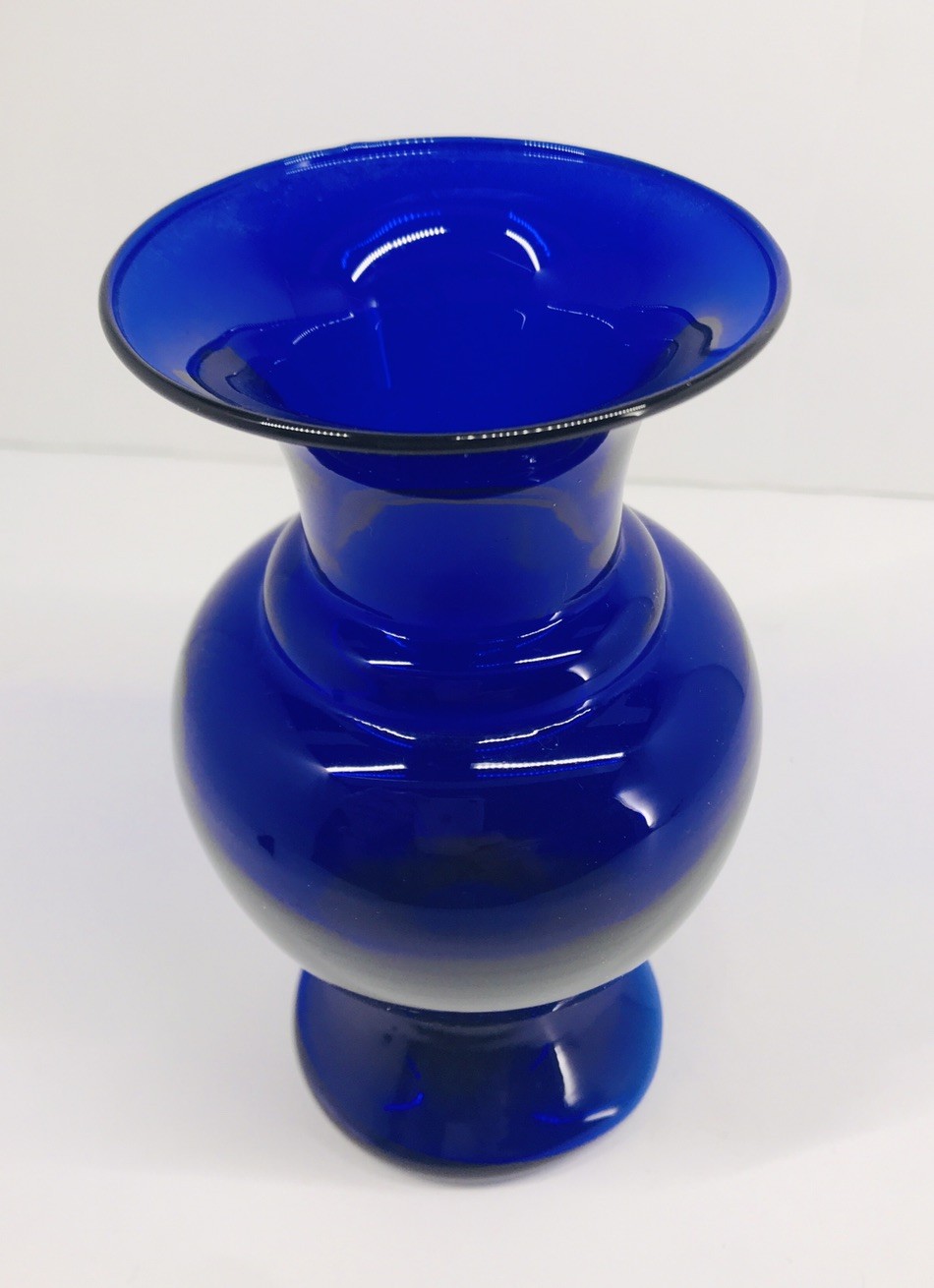 Vintage Pilgrim Glass Deep Cobalt Blue Bud Vase Signed Original Sticker 5.5 in