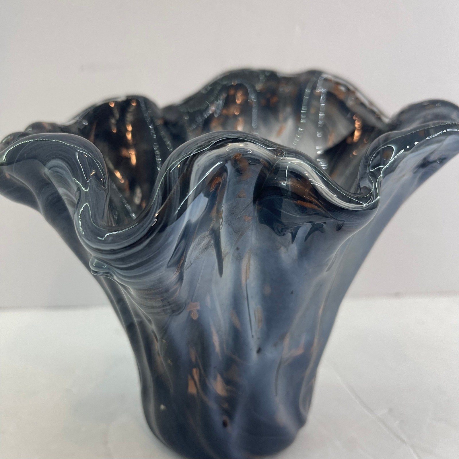 Vintage Murano Style Handkerchief Art Glass Vase Blue Gray Copper Fleck Ruffle