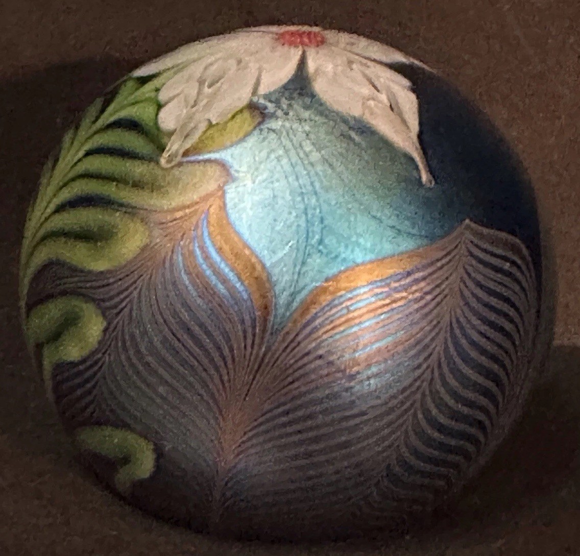 Orient & Flume ART GLASS Paperweight Floral FLOWER Blue Aurene Iridescent 1978