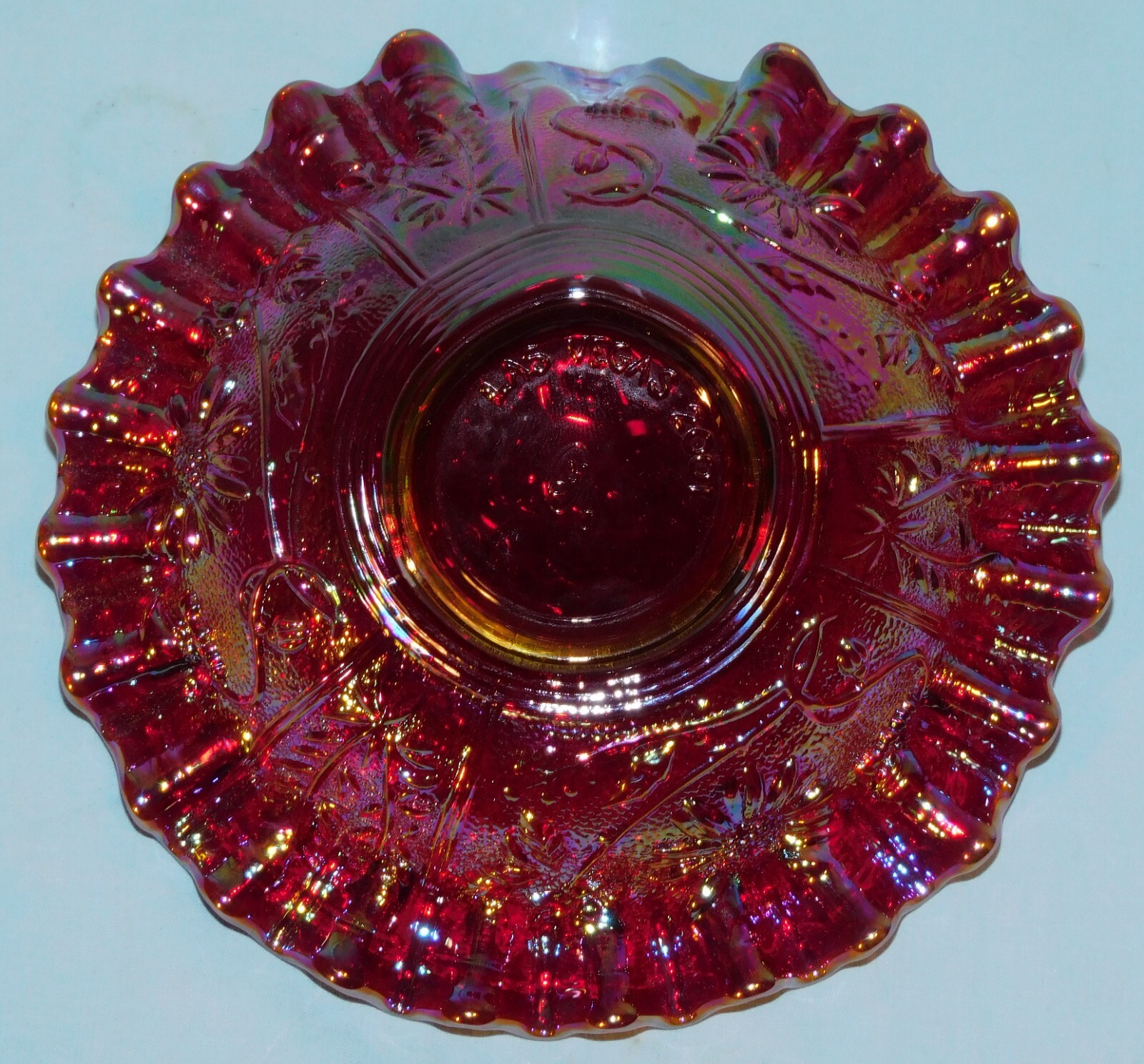 Fenton 2001 Las Vegas Red Woodsland Worldwide Carnival Glass 95Th Anniversary