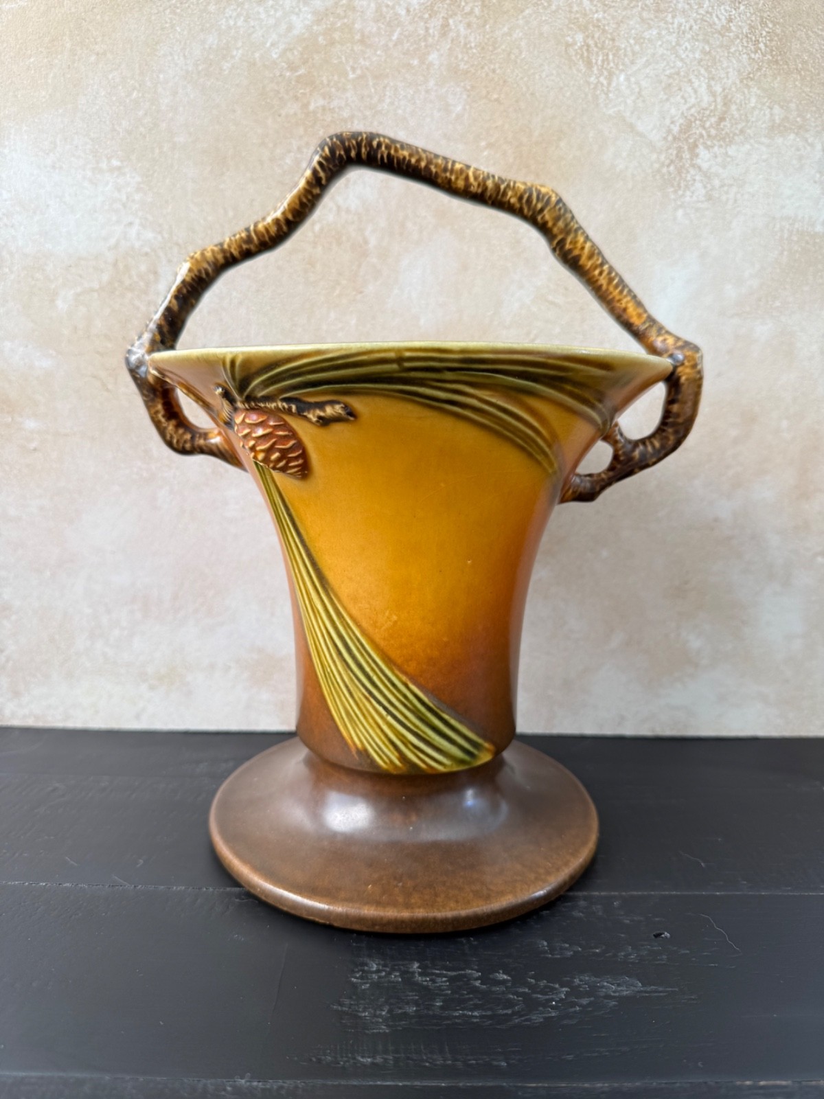 VINTAGE 1930’S ROSEVILLE BROWN PINE CONE BASKET VASE 338-10 MINTY