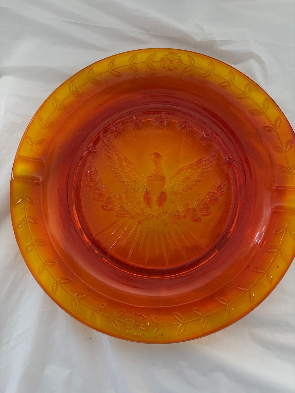 LE Smith mid-century Amberina heavy glass ashtray/candy dish