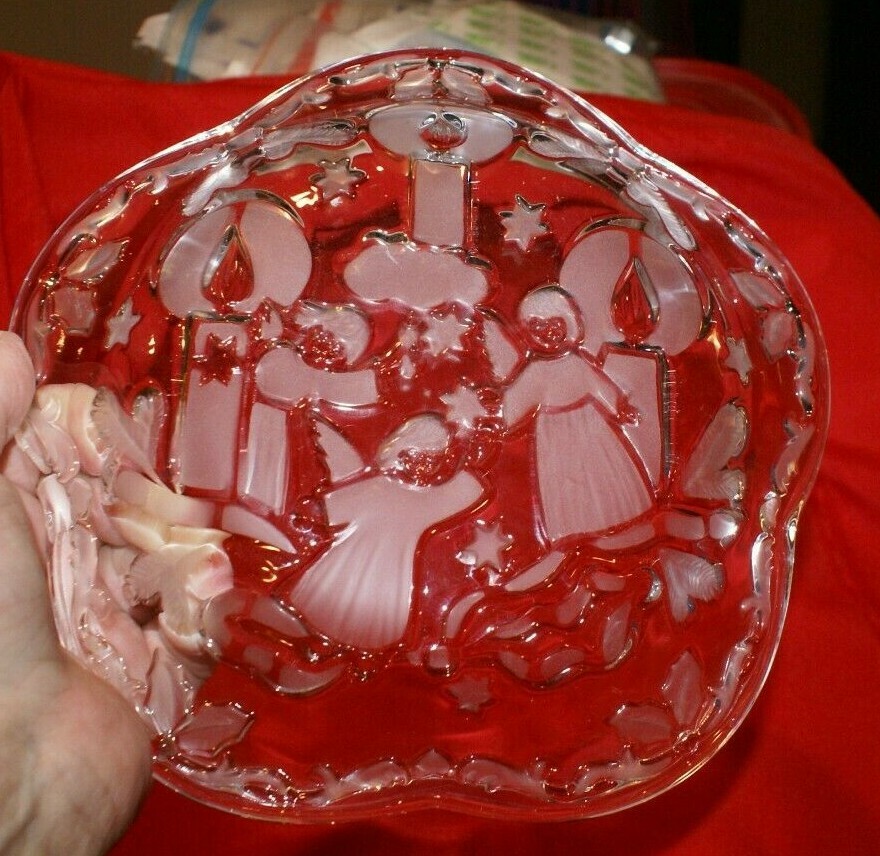 Beautiful Mikasa Glass Christmas Holiday Lights Frosted Angels Stars BOWL 8.5″D