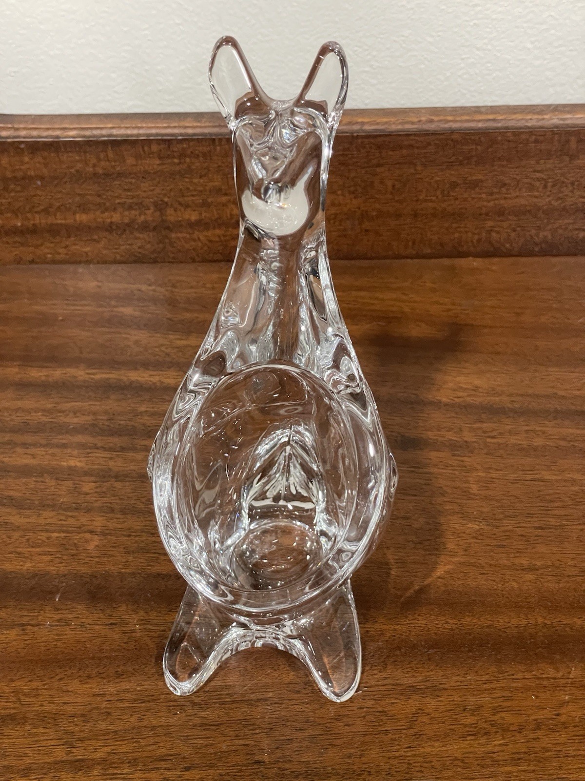 Glass Kangaroo Figurine Ring Holder. 7.5” X 3”. READ.