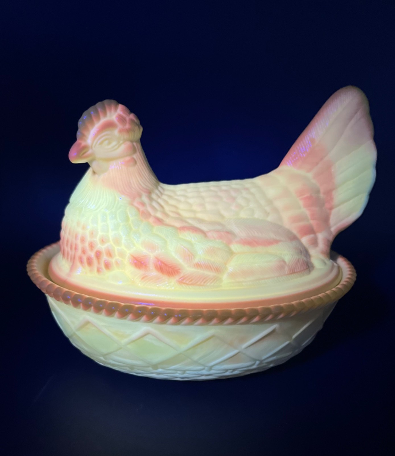 Mosser Glass Hen On A Nest 7 1/2″ Dandelion Cadmium Glow Large HON Woven Basket
