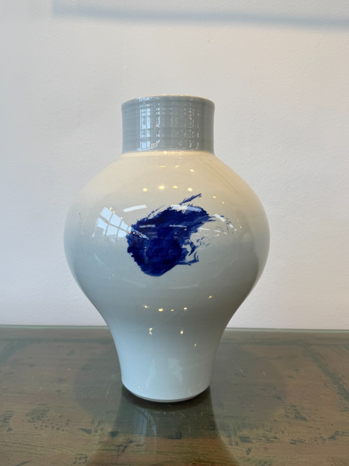 Korean Blue & White Porcelain Vase 12.6″ Signed by Lee Jung-hyup Handmade