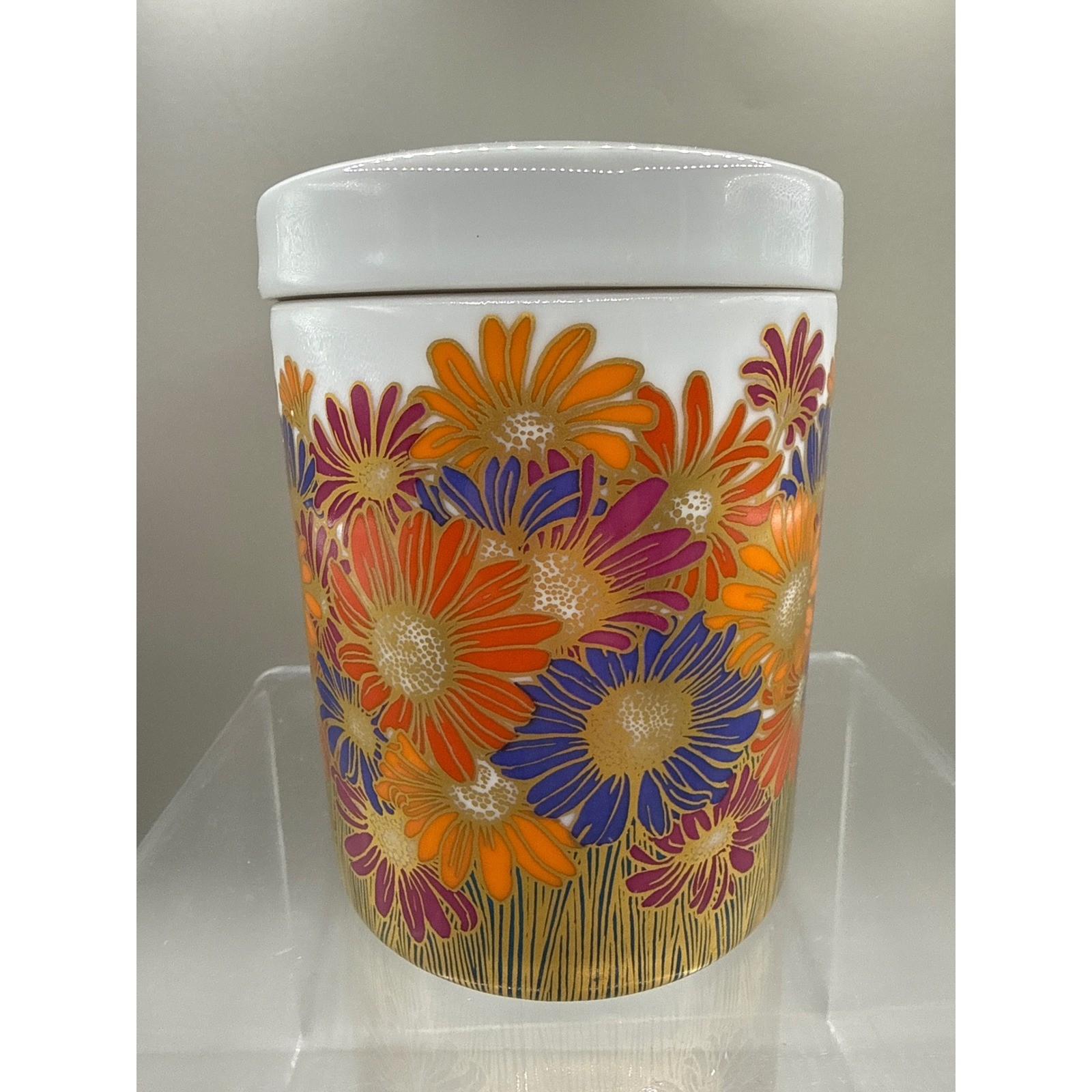 Rosenthal Studio Line Golden Daisy Porcelain Lidded Box by Rosalinda Nairac 5″