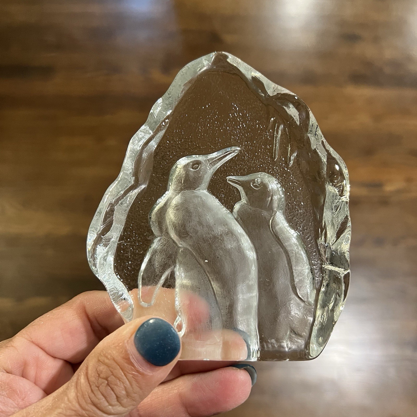 Mats Jonasson Penguin Carved Lead Crystal Sculpture Sweden Paperweight