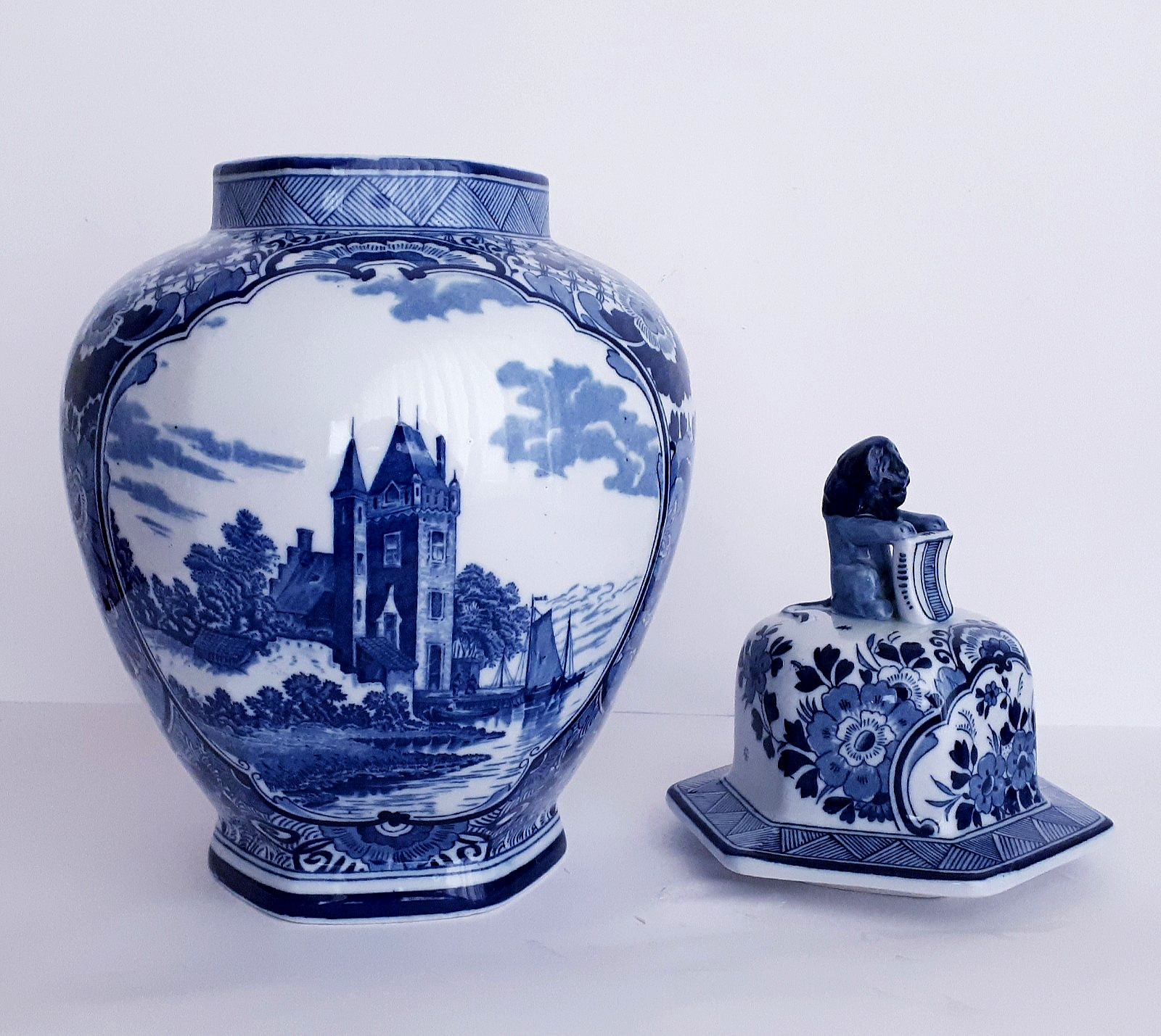Antique DELFT BLUE & WHITE GINGER JAR BALUSTER LIDDED VASE 16.1 INCH – EXCELLENT