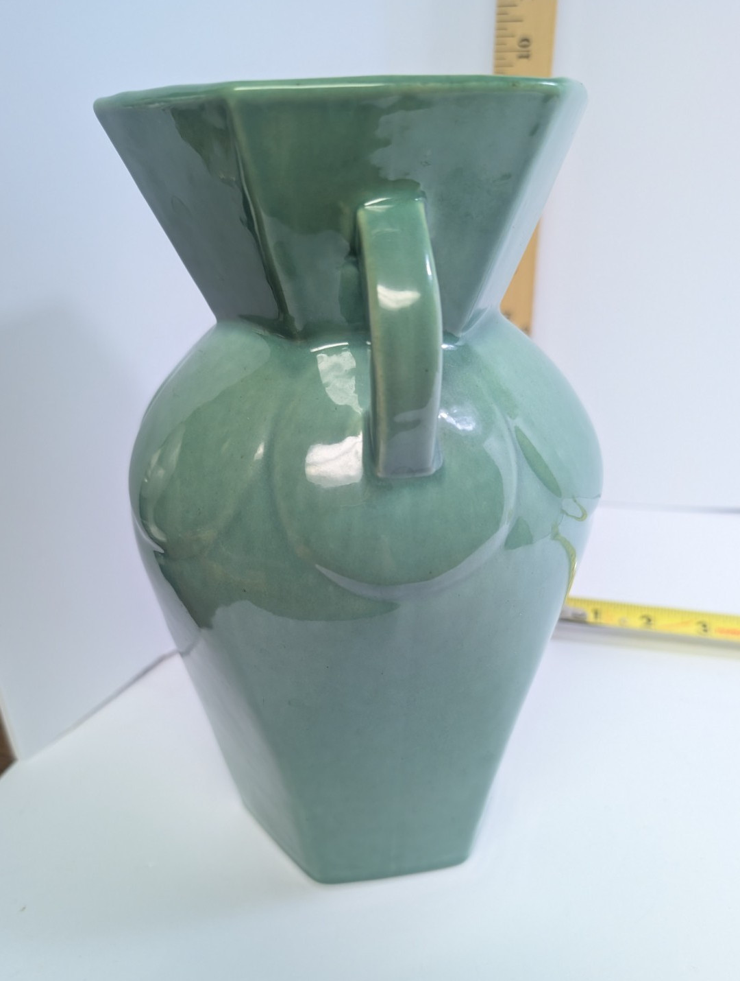 Rare 1930s Pfaltzgraff Art Deco Green Dual Handled Vase Shape 279 Keystone Mark