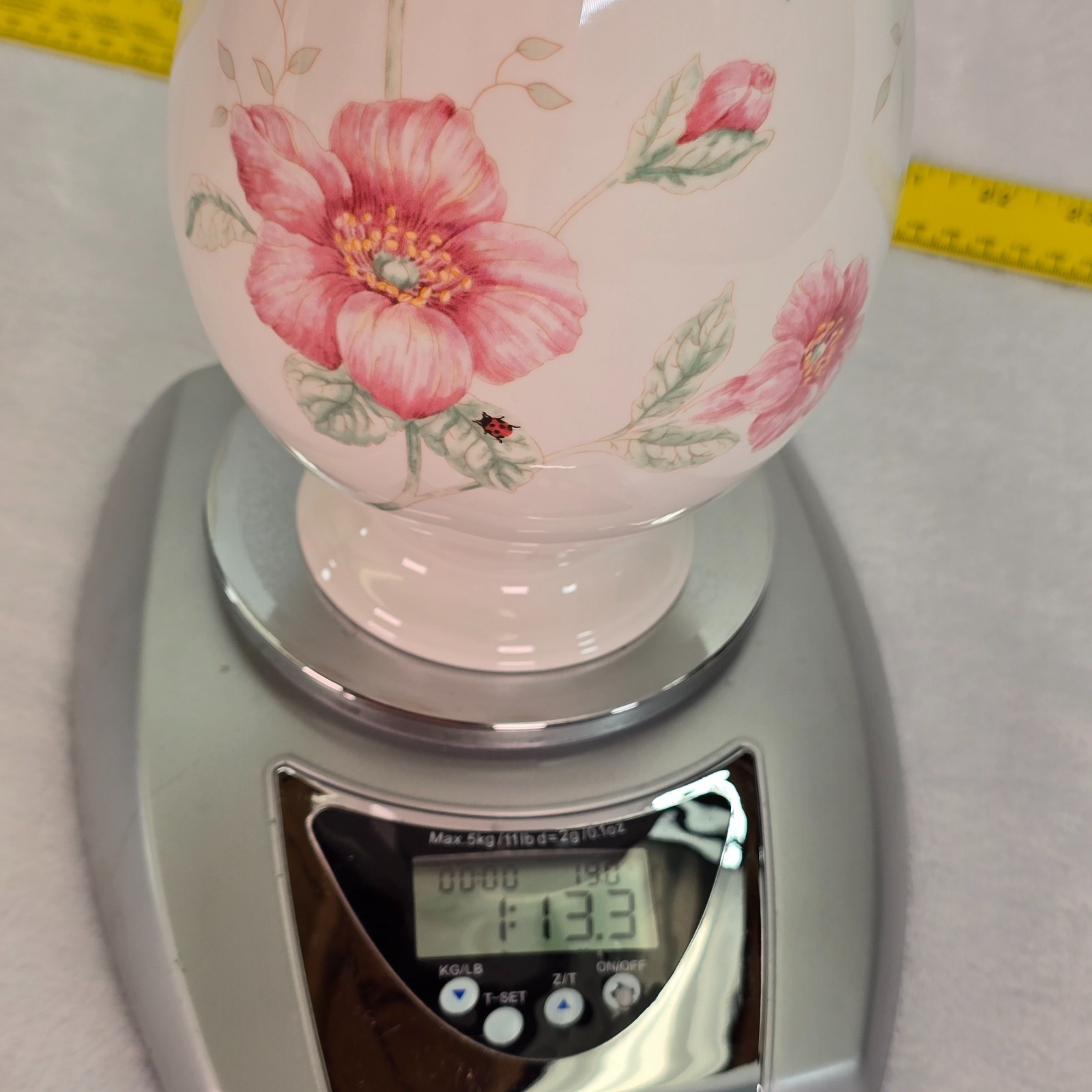 LENOX Porcelain 10.5″ White Vase BUTTERFLY MEADOW Pink Flowers Bees