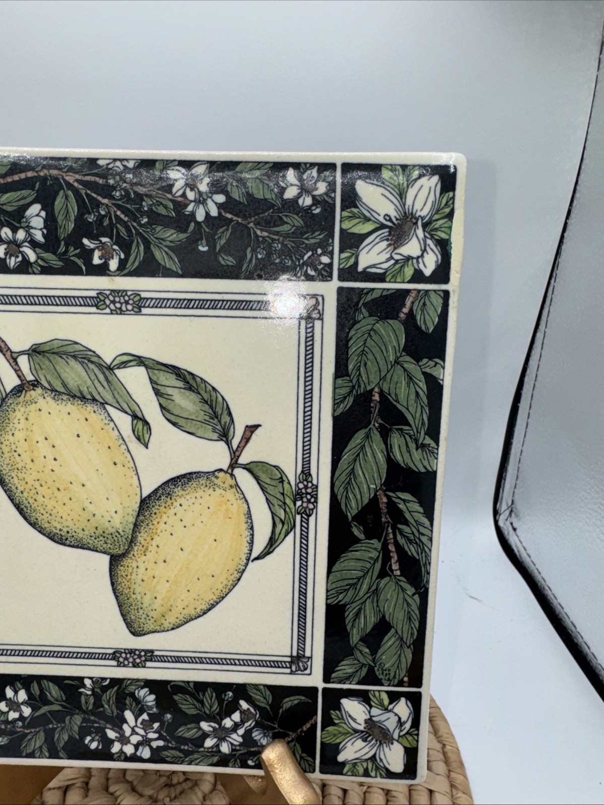 VTG 1990 SANTA BARBARA 8″ ART POTTERY Lemon TILE TRIVET STUDIO DESIGN.