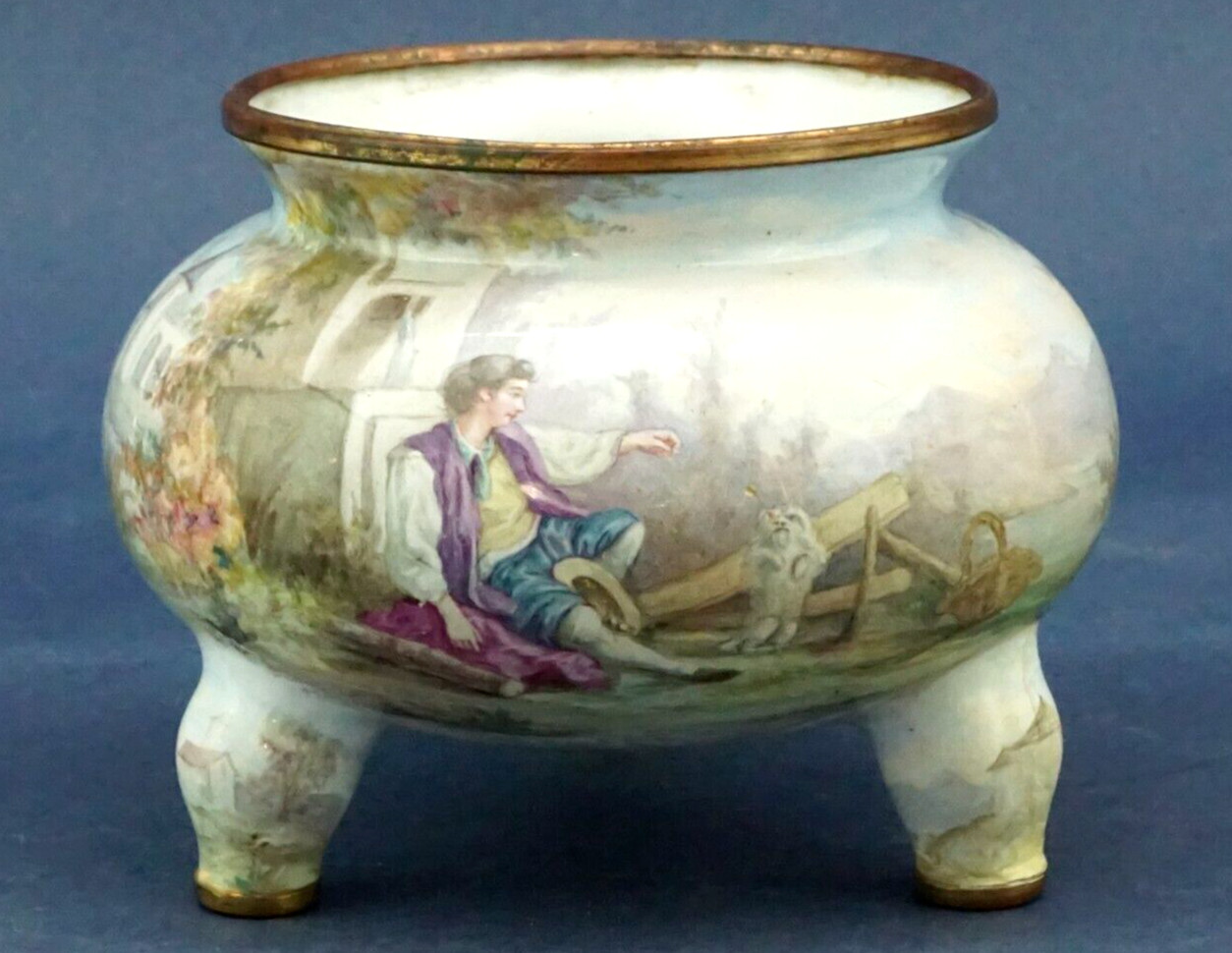 LIMOGES Vase brass and enamel Miniature hand-decorated gallant scenes 1700 XVIII