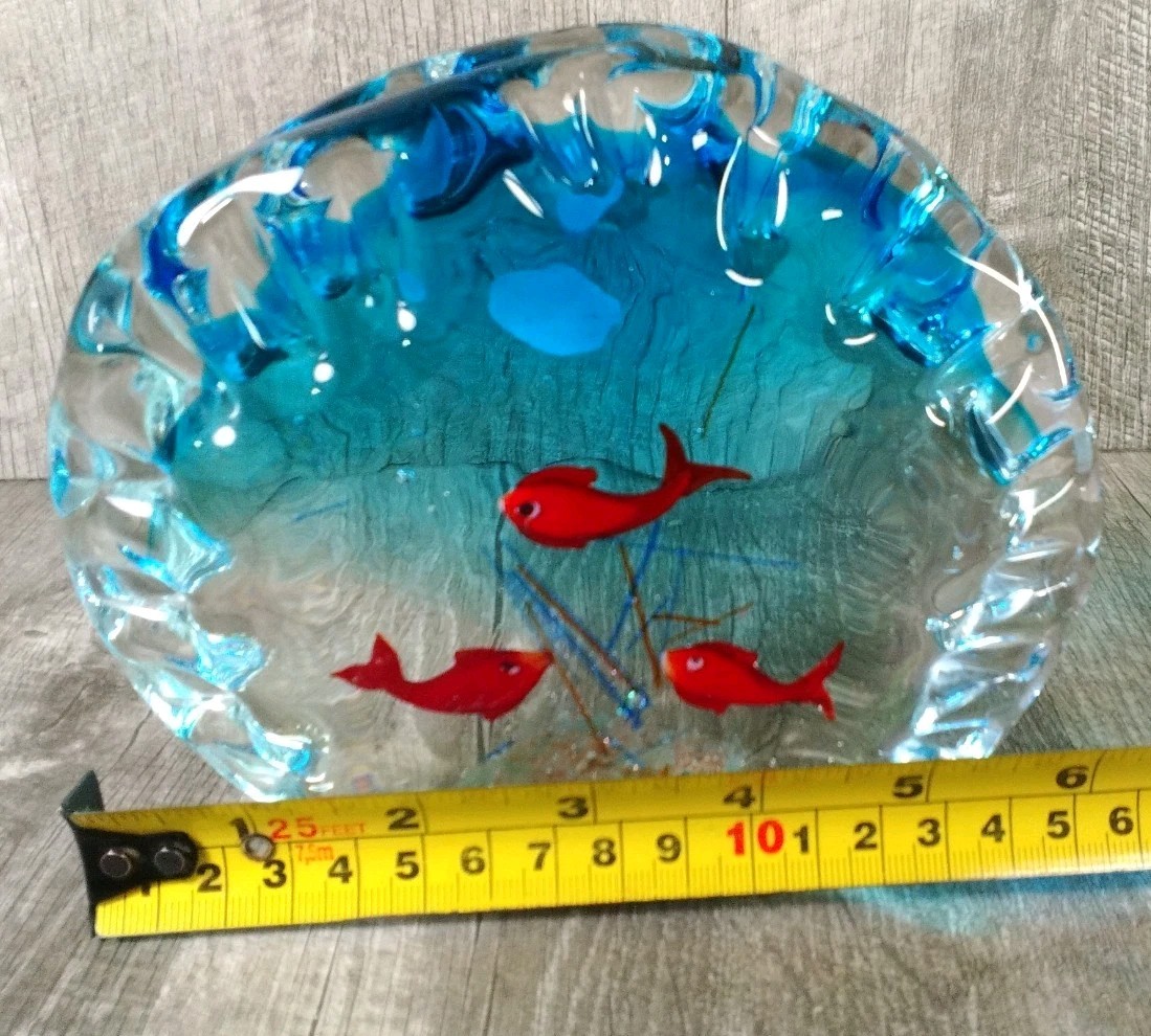 MURANO FISH AQUARIUM Gold Flakes Paperweight Murano Paper Label, Colorful 5″X6″