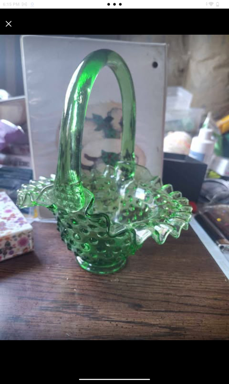 Vtg . Fenton Green Glass Ruffled Basket Candy Dish With Braided Handle 7” x 5”