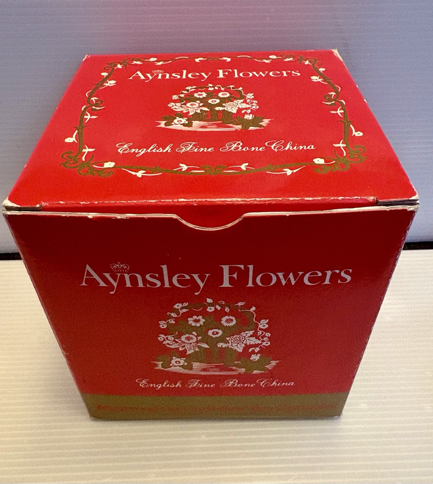 AYNSLEY England Fine Bone China Flower Bouquet in Flower Pot Hand Painted w/Box
