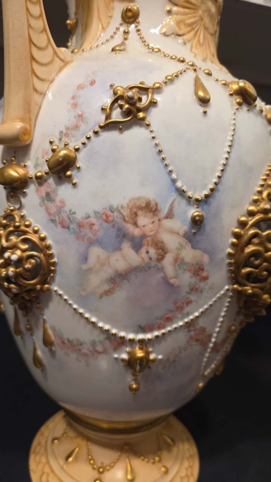 KTK Lotus Ware IONIAN VASE Knowles Taylor Filigreed medallions BEADED chain