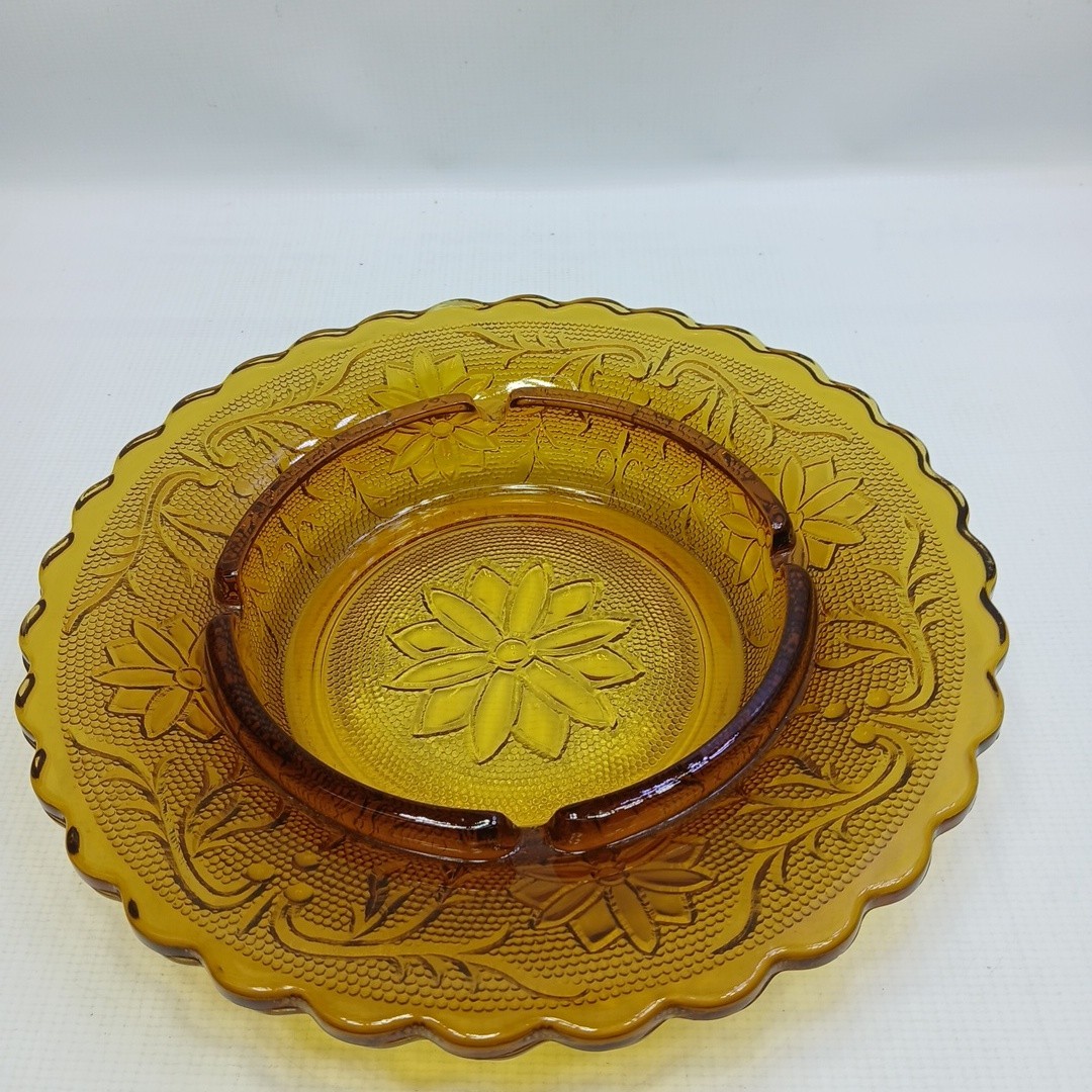 Vintage Ashtray Tiara Indiana Sandwich Glass Amber 7 1/2” Floral Accents
