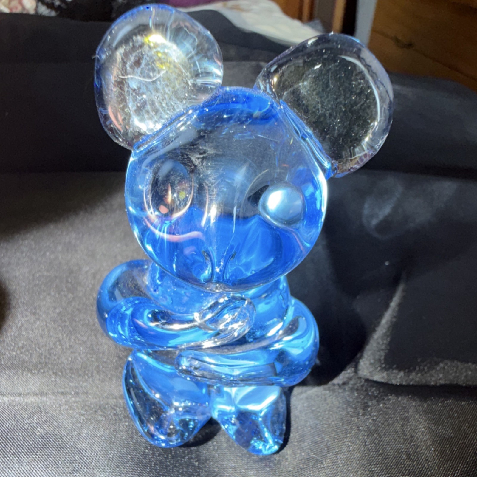 United States Commemorative Gallery Blue Glass Bear Art Glass Figurine USA