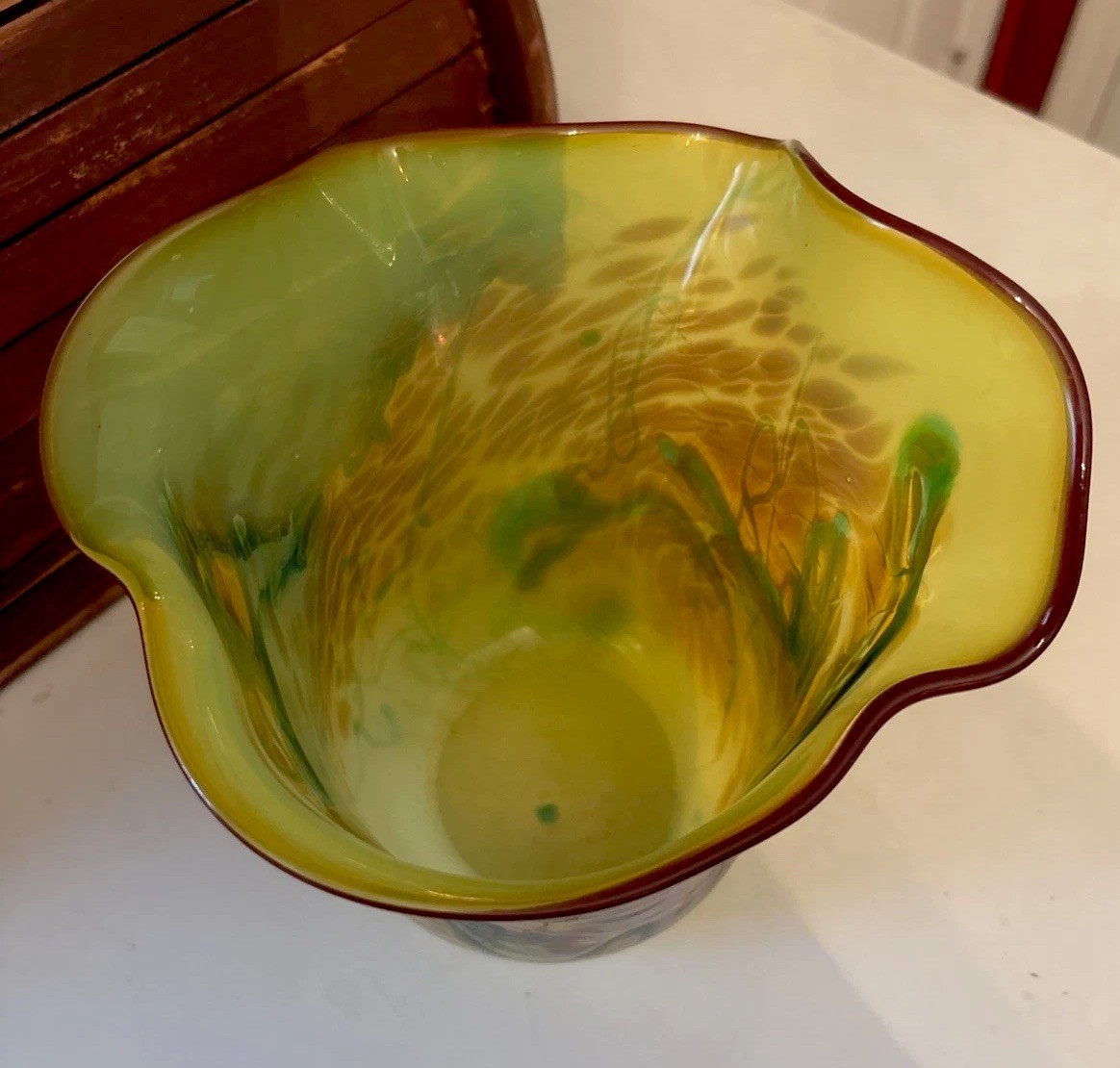 Beautiful Vintage Lime Green/Golden Art Glass Vase Amazing Color Swirls