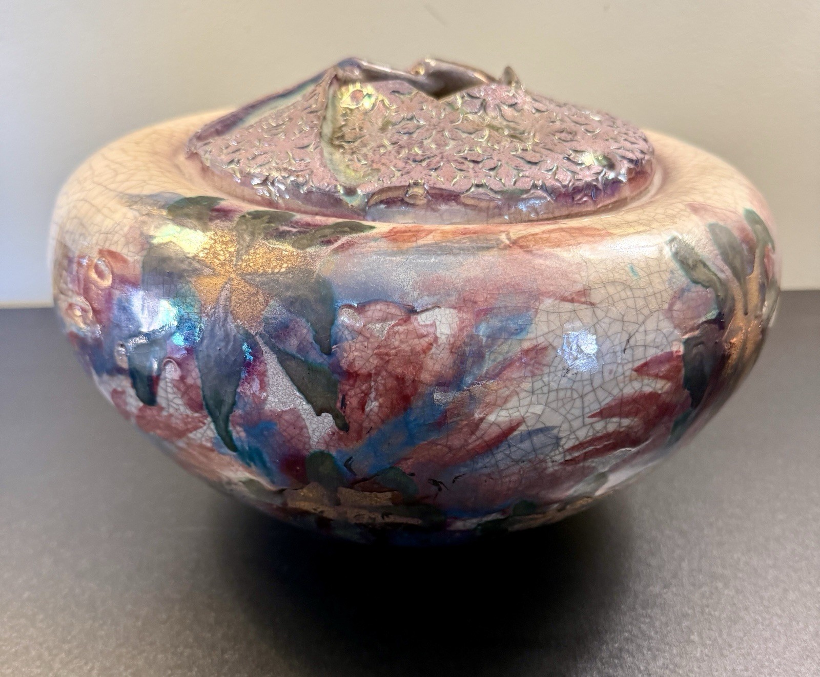 Large 12″ Signed Raku Art Pottery Squat Vase Metallic Pinwheel Aperture Rim