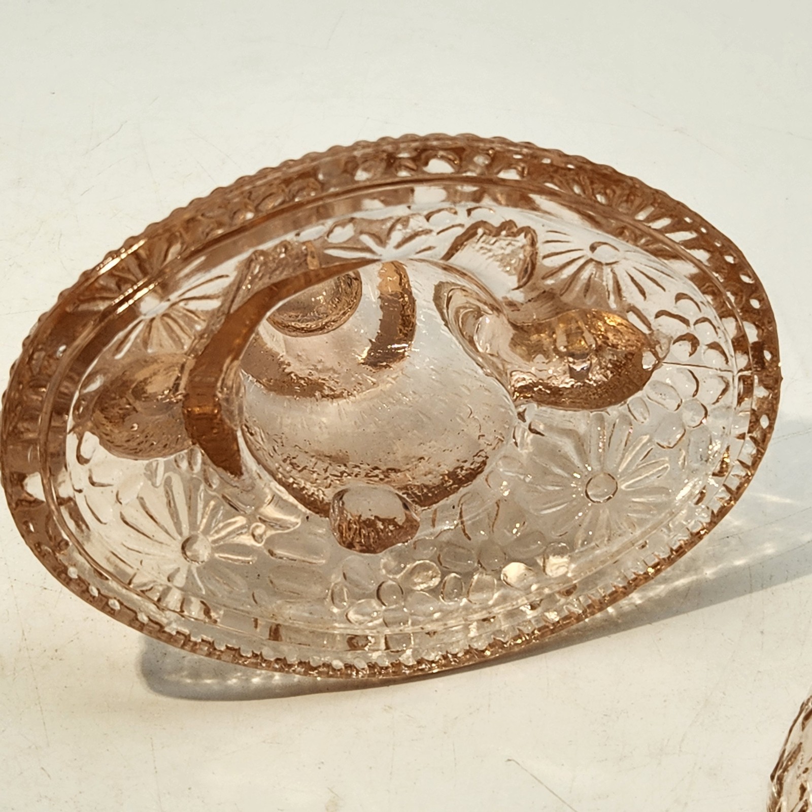 Vintage Pink Depression Glass Bunny Rabbit Mother Babies on Nest 7×5″ RARE 1930s