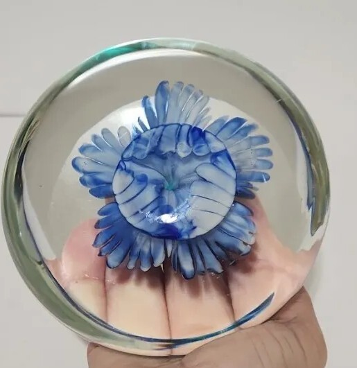 Large Art Glass Flower Paper Weight 4 1/2 LBS