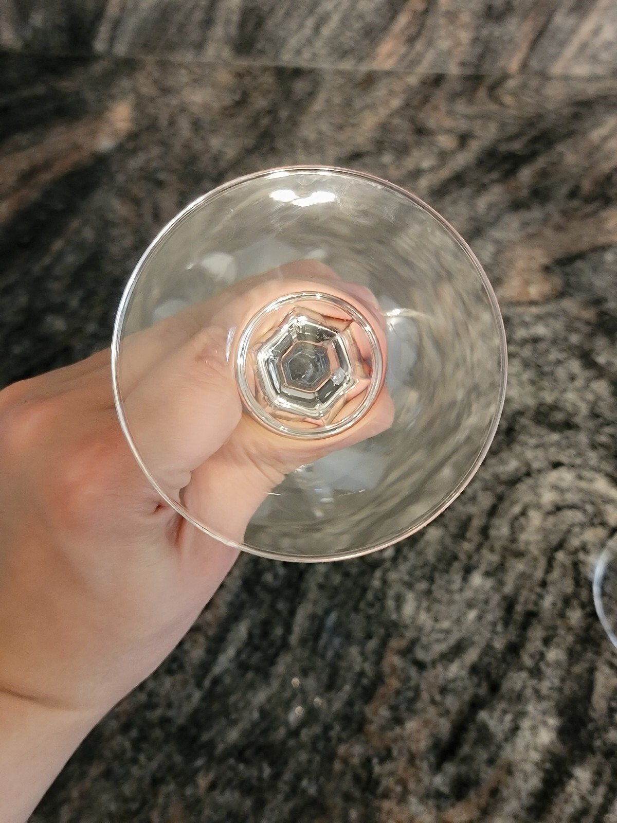 Mikasa Flame D’Amore Wine Goblets Frosted Blown Glasss- Set of 2 *