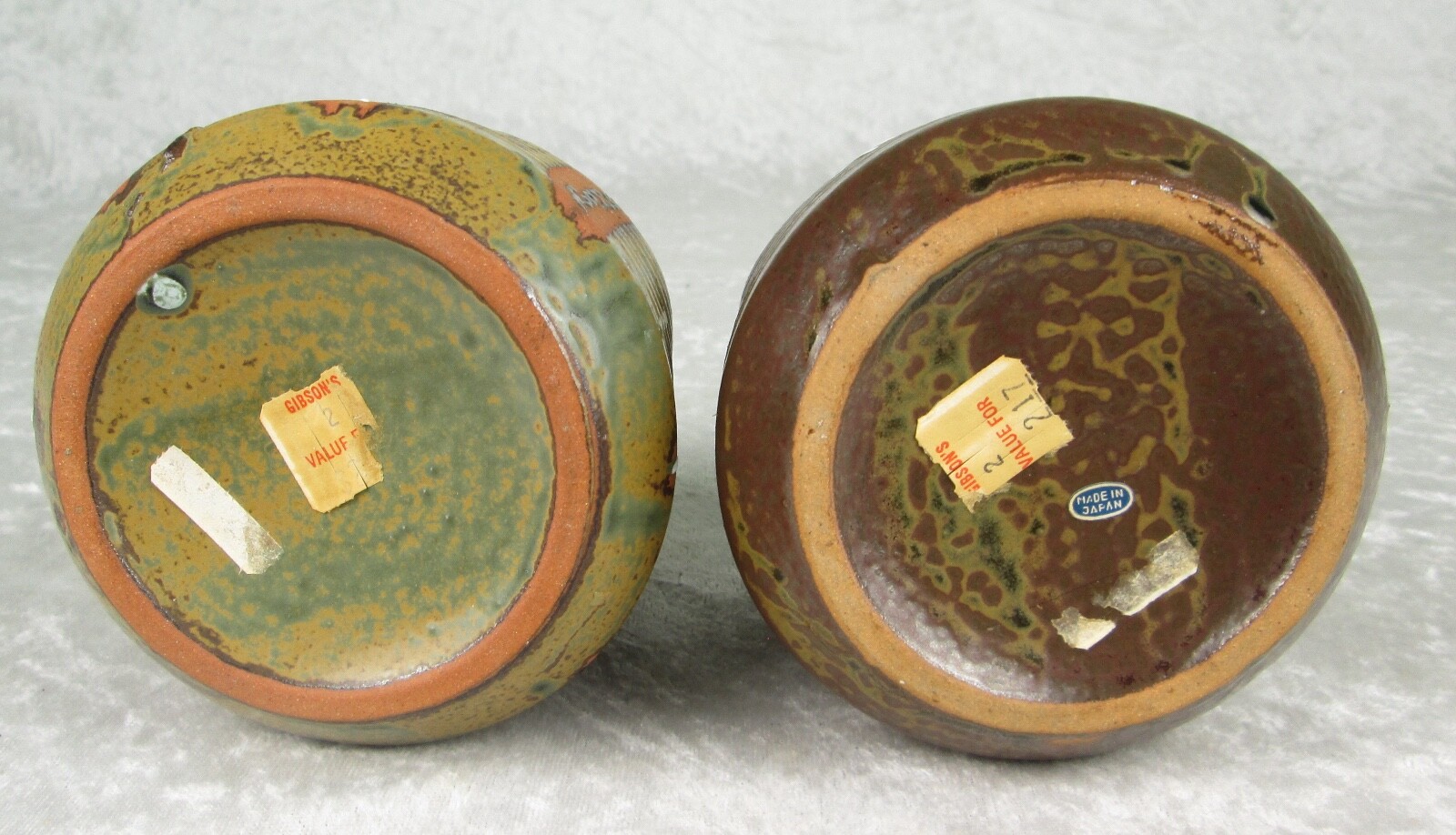 2 Vintage Mid Century Modern Japanese Pottery Vases 4-3/4 inches Tall 4in Wide