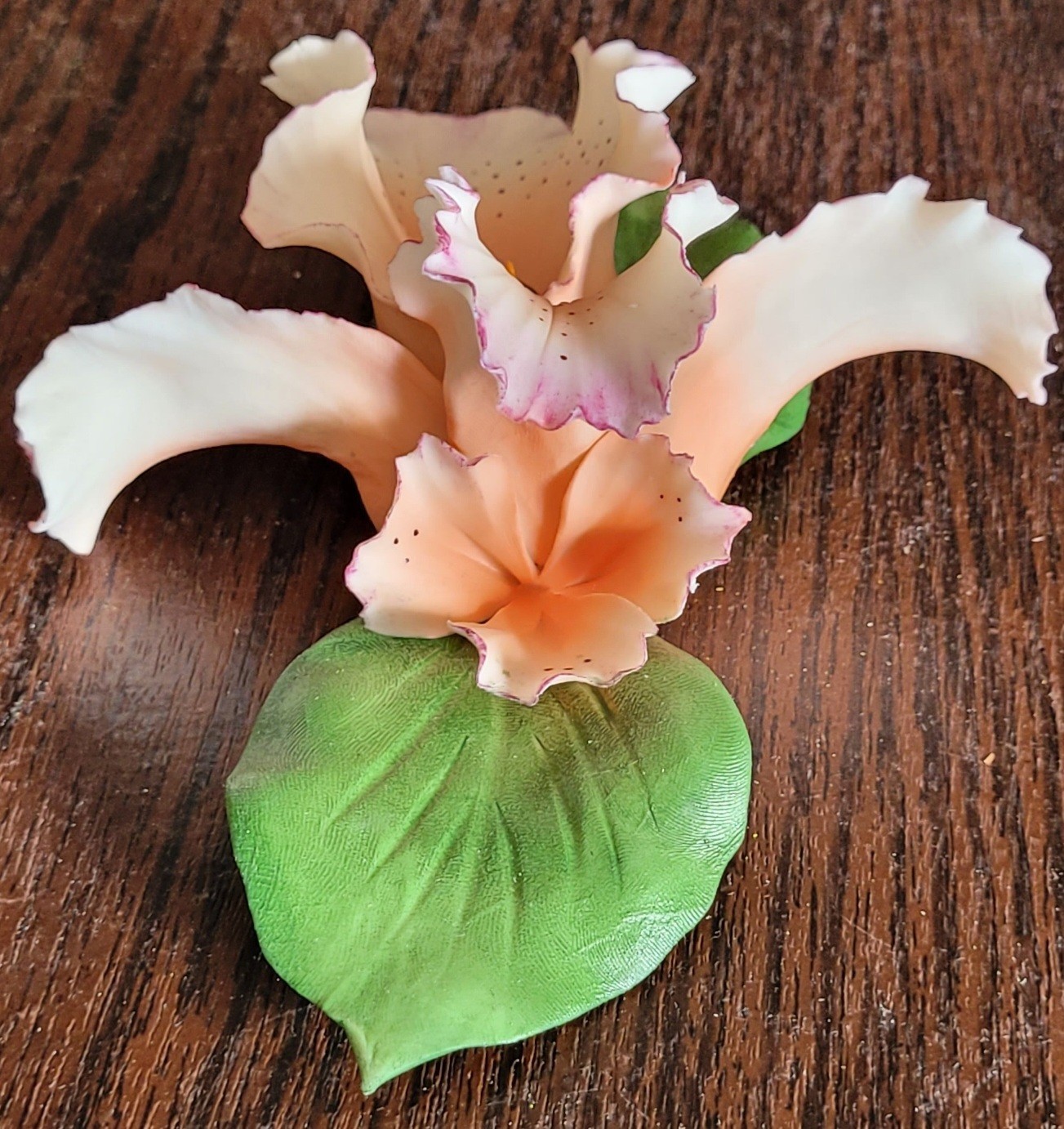 Vintage Capodimonte Porcelain Flower Peach Puple White Handpainted