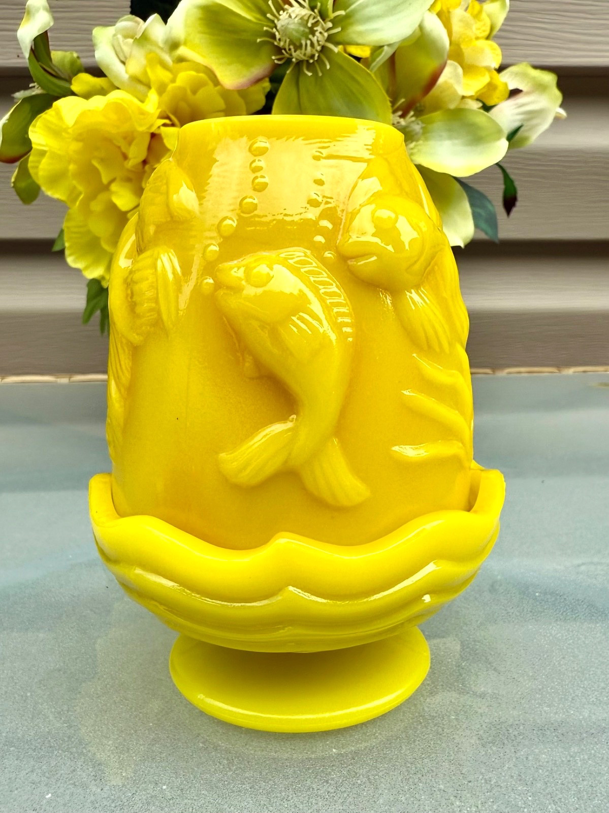 Fenton/WV Glass **DANDELION YELLOW ATLANTIS KOI FISH FAIRY LIGHT**2026