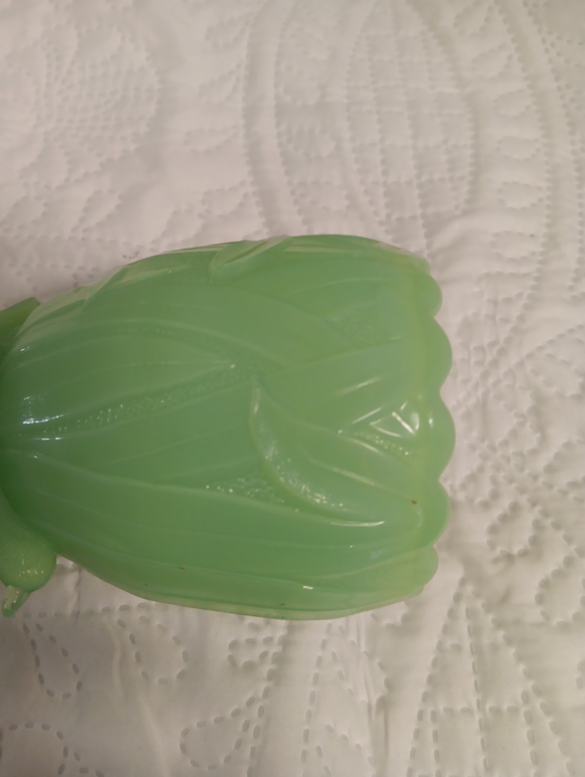 Vintage Jadeite Glass Vase Pheasant Bird Spooner 6″ Tall Fire King STYLE