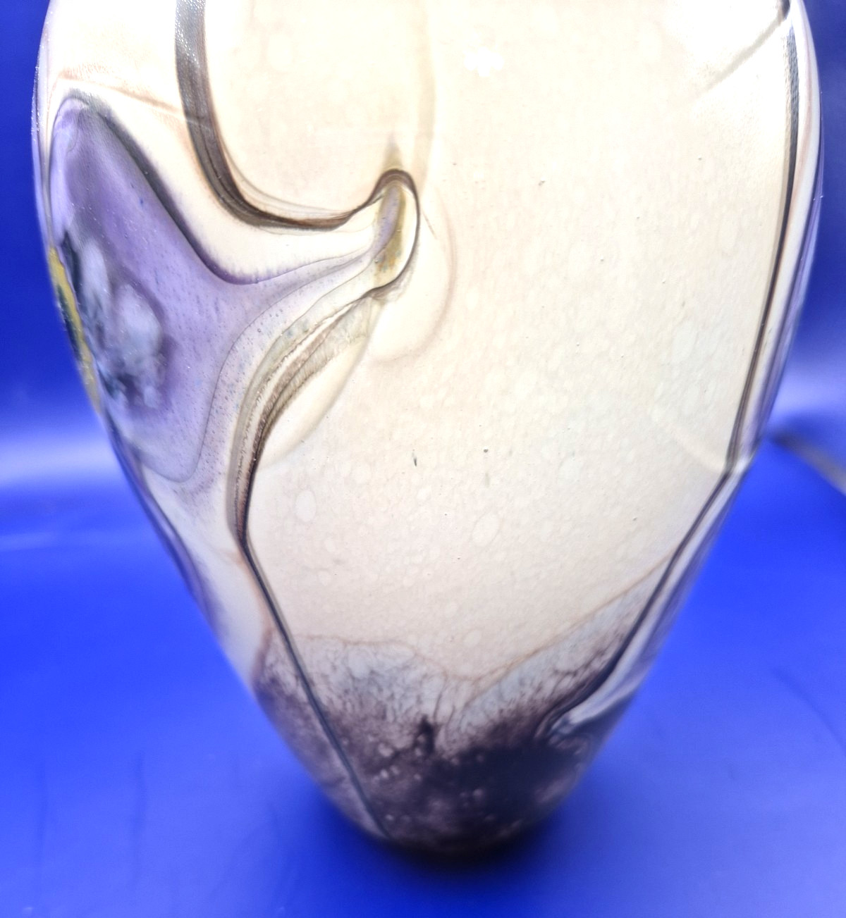 Robert Eickholt Studio Floral Art Glass Vase 7″ Tall 2004 Purple Brown VCLTI