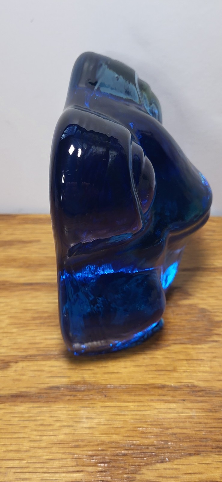 VINTAGE INDIANA/ SILVESTRI AQUA FROG GLASS PAPERWEIGHT.NO CHIPS