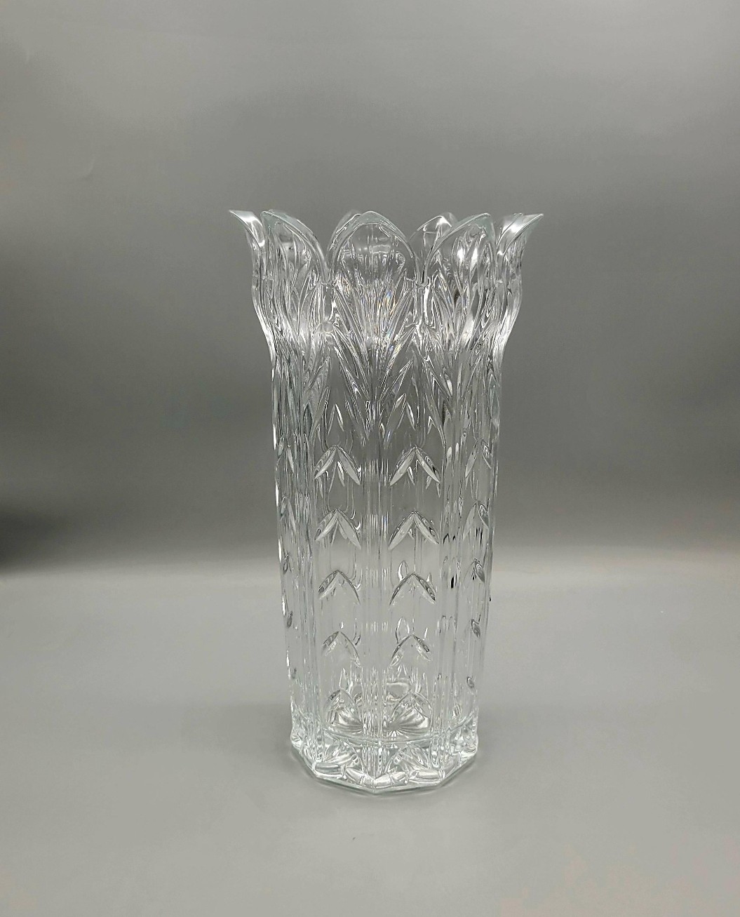 Elegant Vintage Art Nouveau Style Portico Crystal Flower Vase Stunning Flared