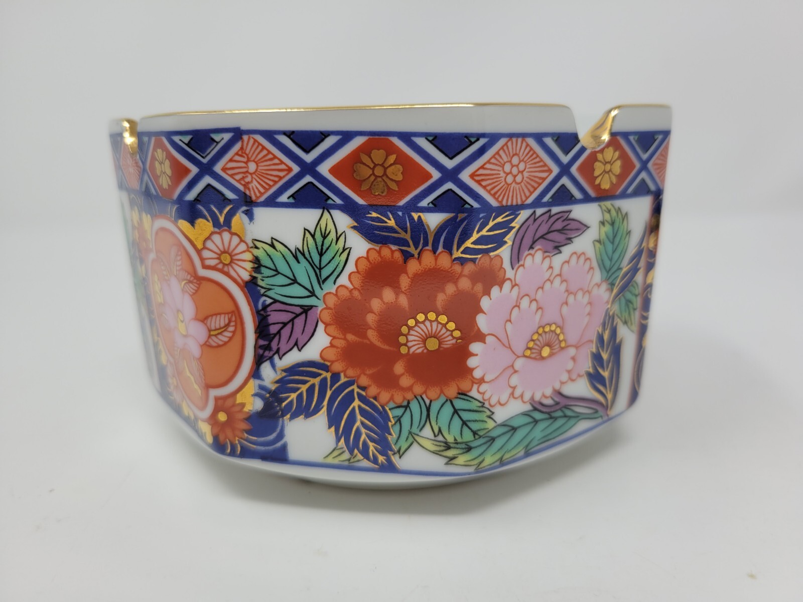 Imari Fine China Porcelain Floral Bowl Ashtray Gold Trim 3″ Tall EUC Vintage