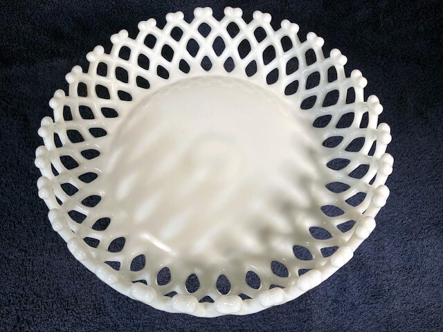 MINT Vintage WESTMORELAND Milk Glass COMPOTE Basket Weave LATTICE Open Lace Edge