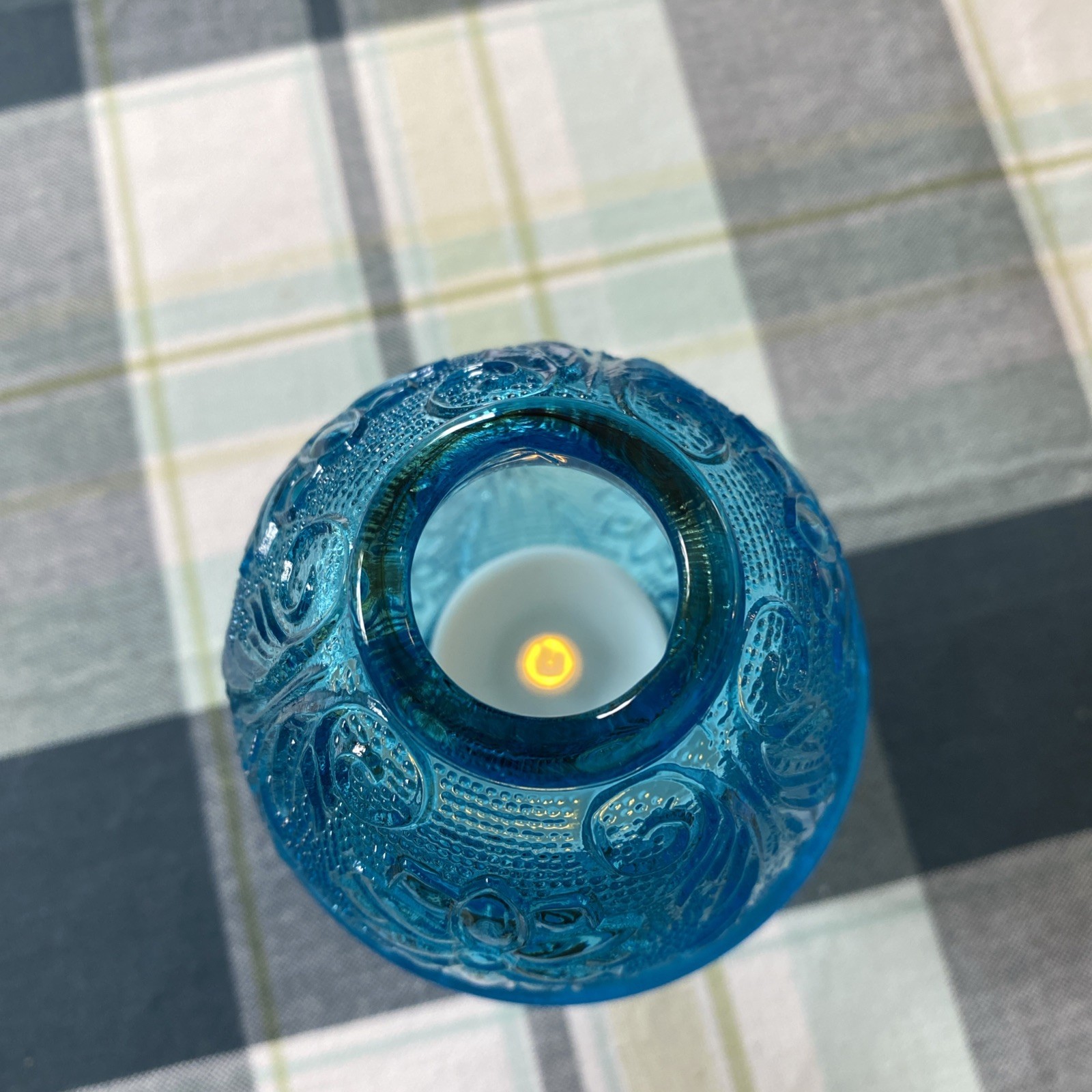 Vintage Indiana Glass Tiara Sandwich Glass Fairy Lamp Horizon Blue U/V REACTIVE!