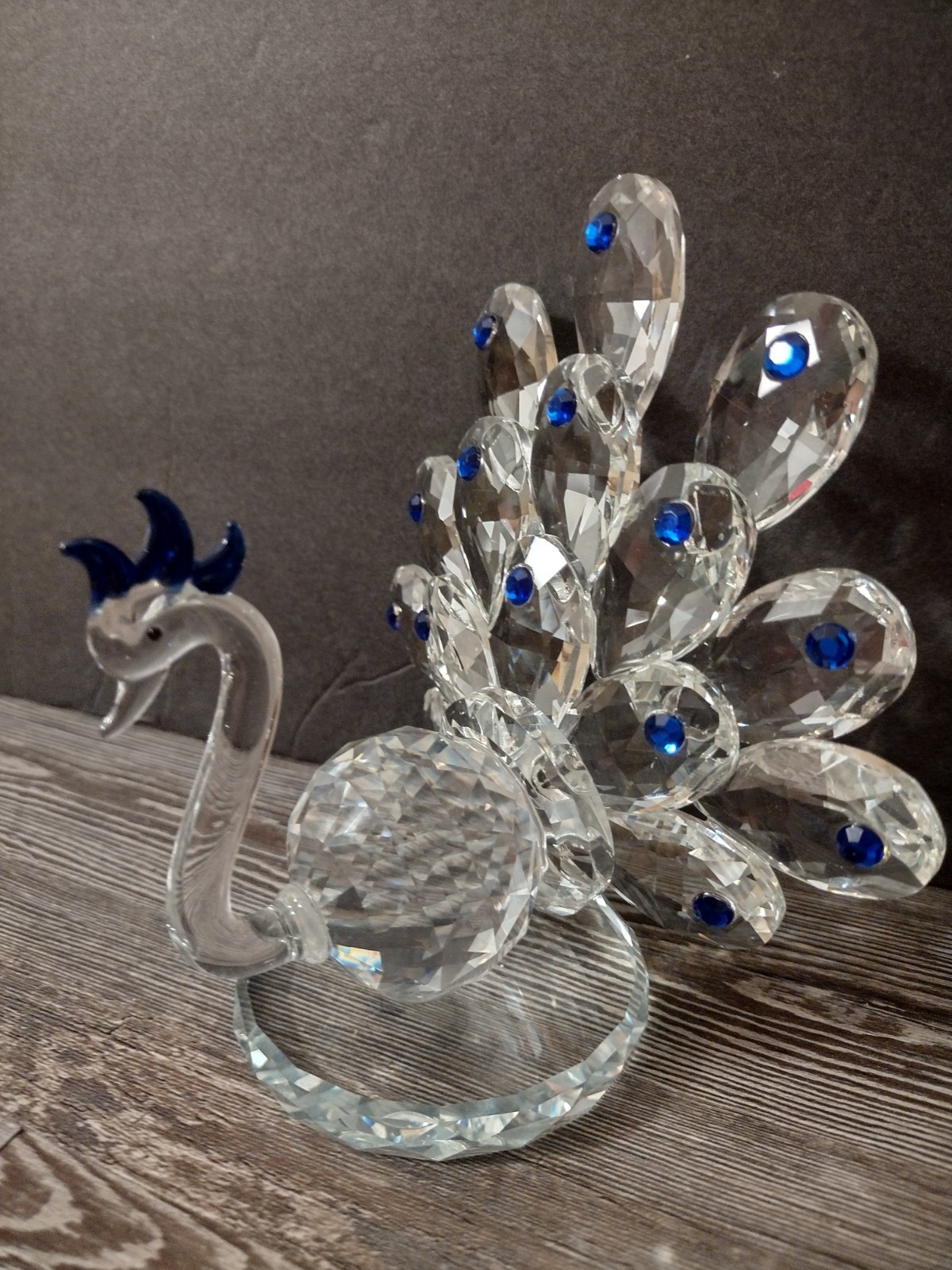 Gorgeous Art Glass Peacock With Sapphire Blue Jewels 5″ Tall 5″ Wide